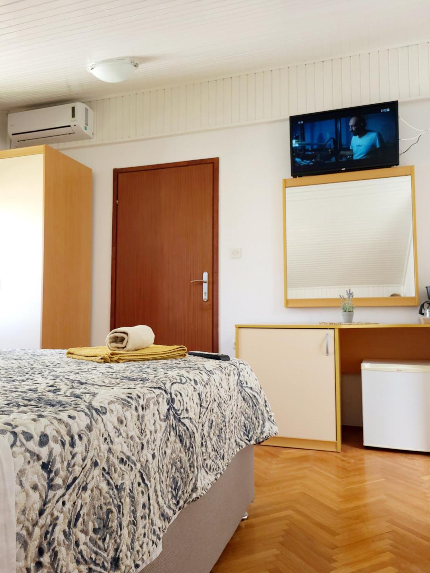 Villa Salvia Rooms And Apartments Rovinj Exteriör bild